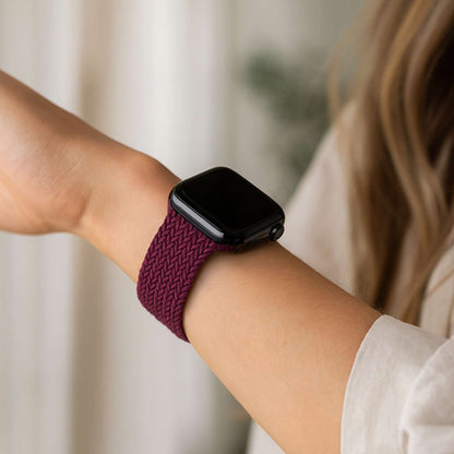 Magnalock Pro™ - Geweven Apple Watch Band (2026)